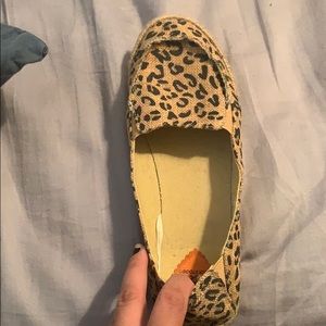 Leopard flats